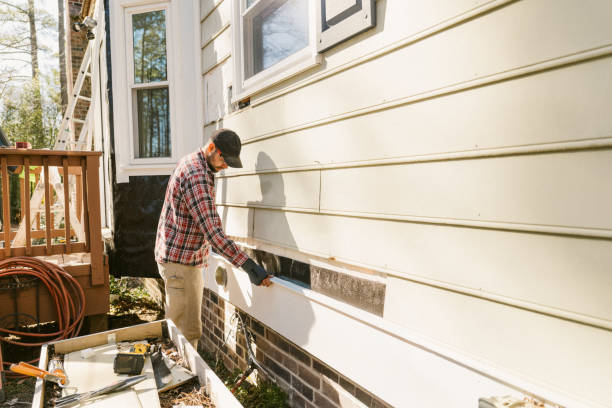 Trusted Storm Damage Siding Repair service in Madison, IL - Creative Siding